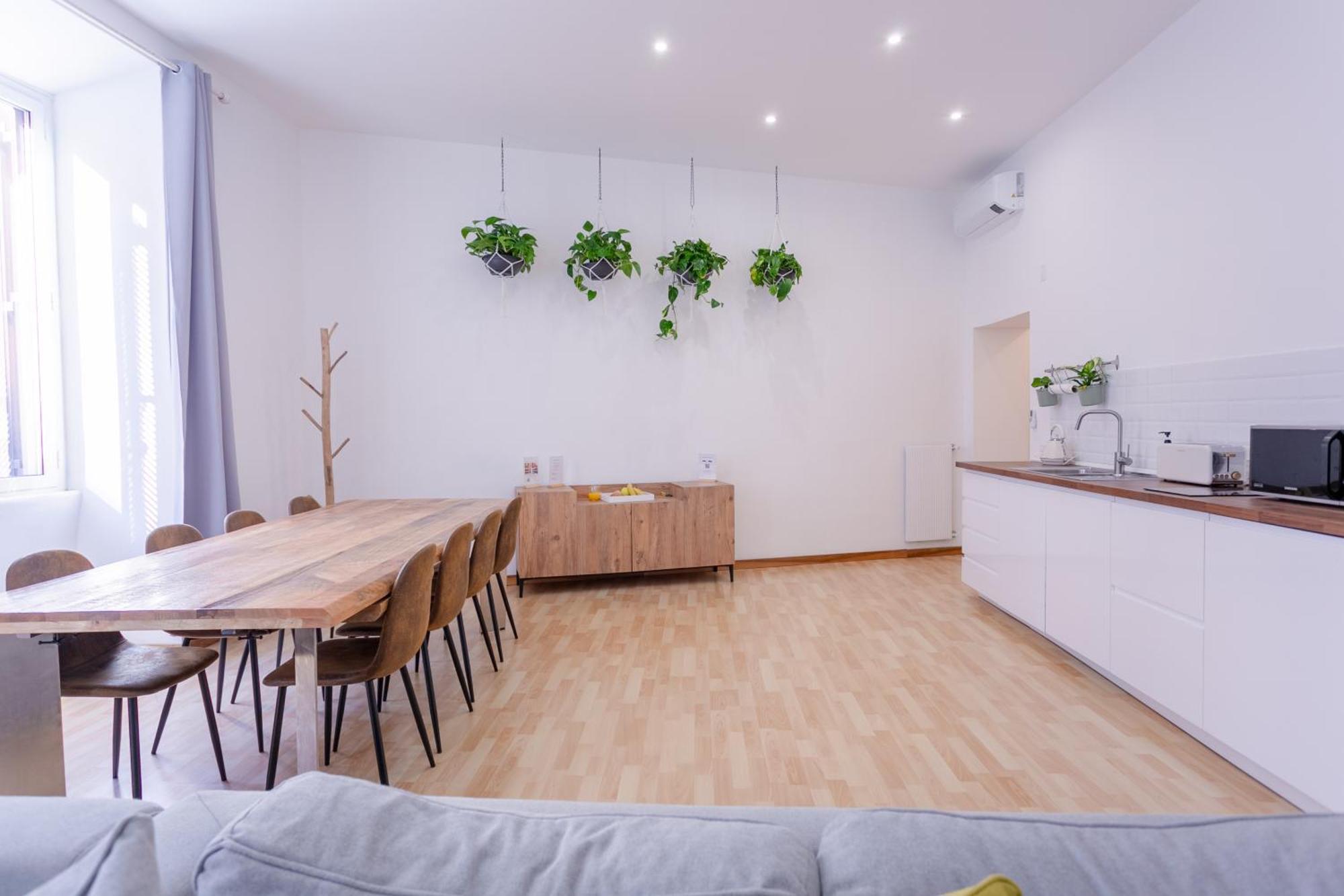 Apt Rome 5 Bdrms Экстерьер фото