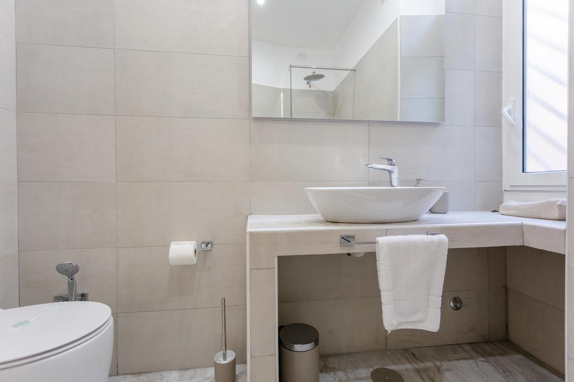 Apt Rome 5 Bdrms Экстерьер фото