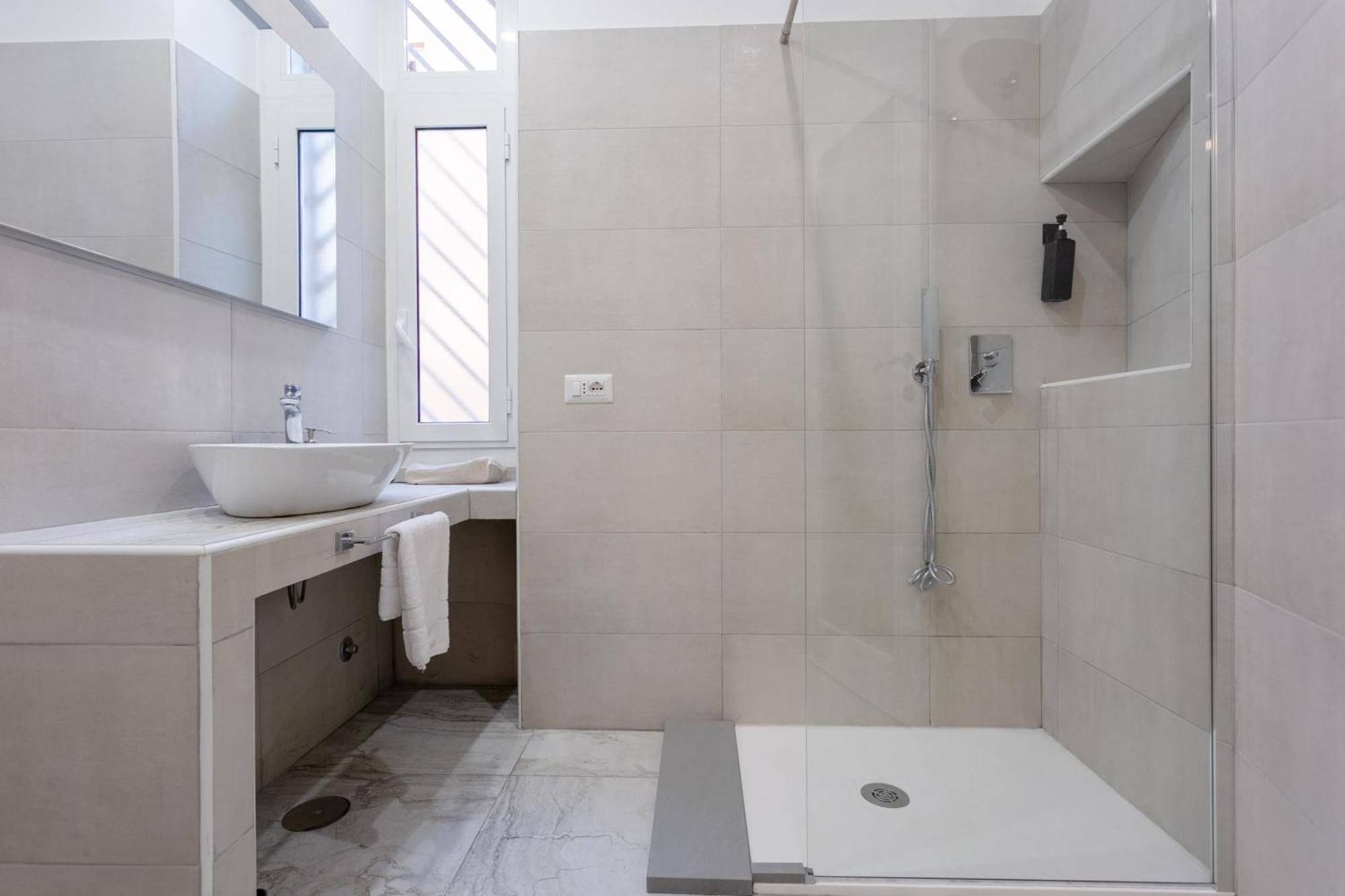 Apt Rome 5 Bdrms Экстерьер фото